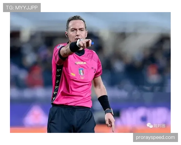 英超裁判标准争议再起，VAR判罚尺度不统一问题引发俱乐部抗议